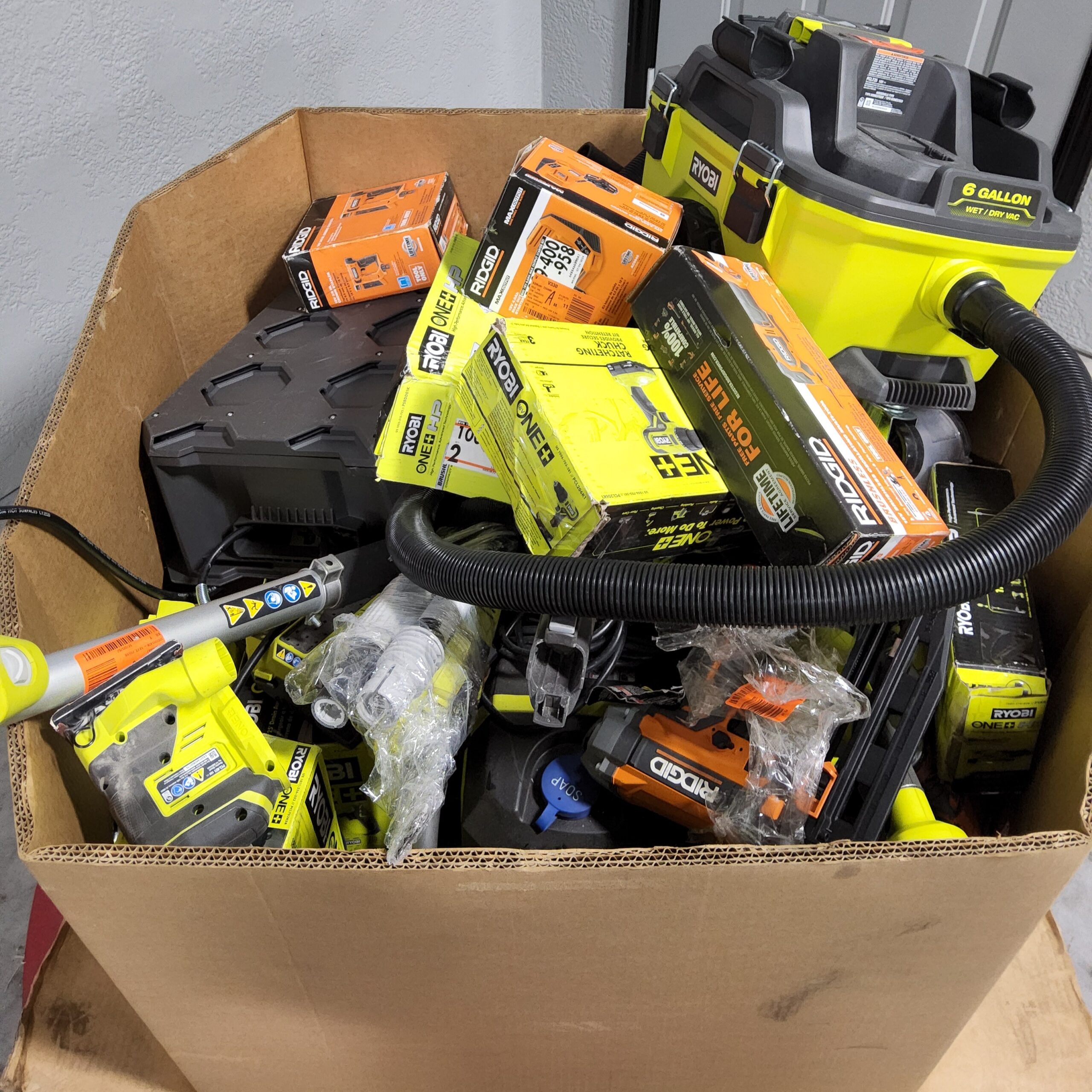 LOOSE TOOL PALLET 2