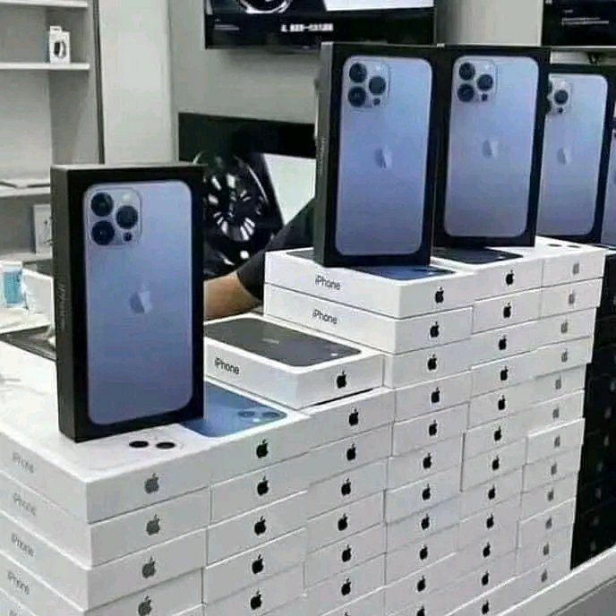 Buy iPhone Liquidation Pallets