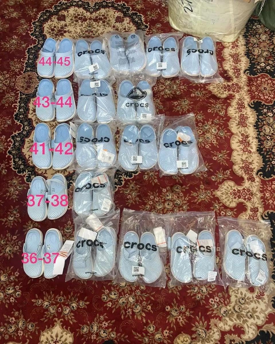 Crocs PALLETS