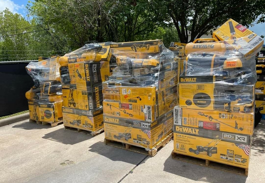 DeWalt tool pallet liquidation