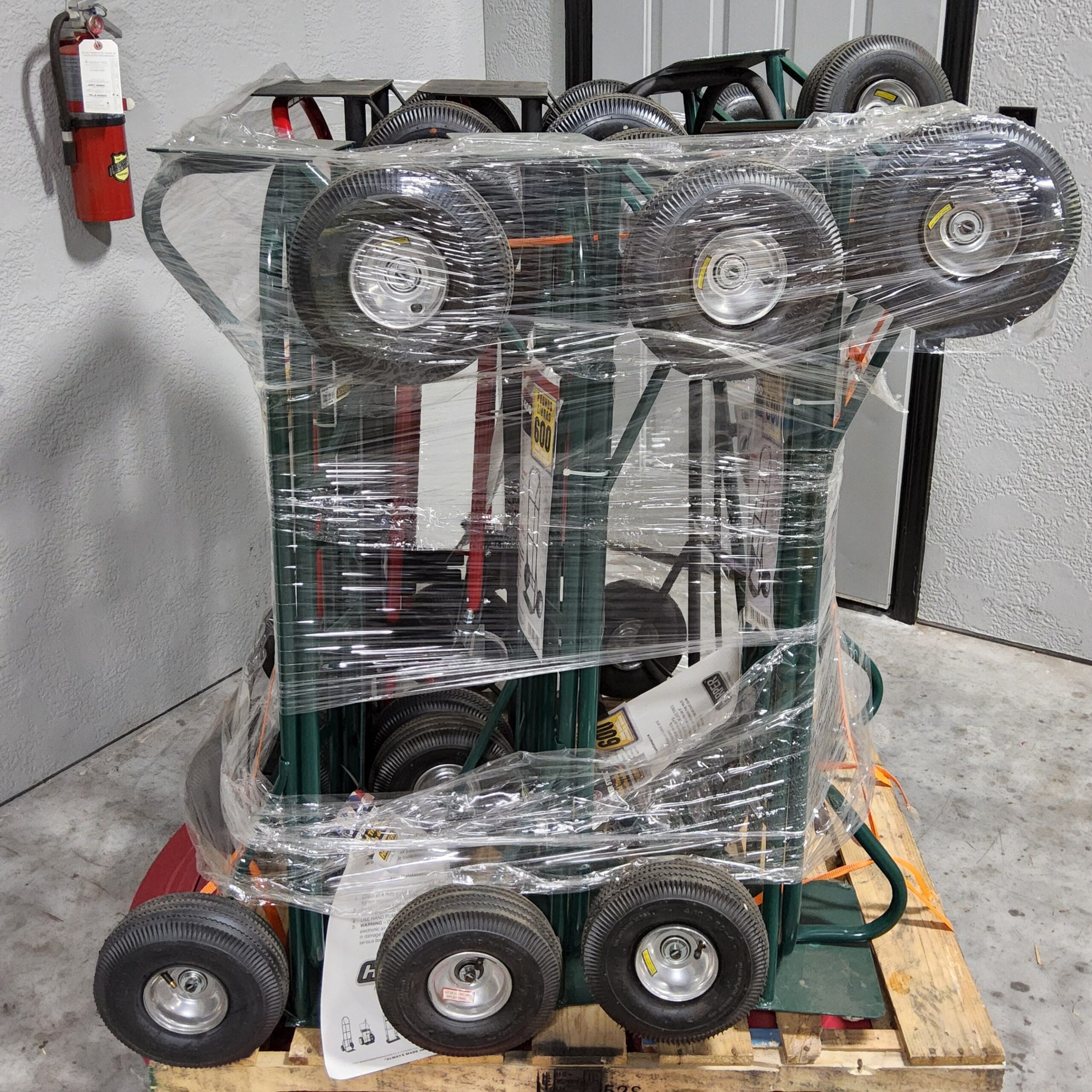 HAND TRUCK (12) PALLET - Image 3