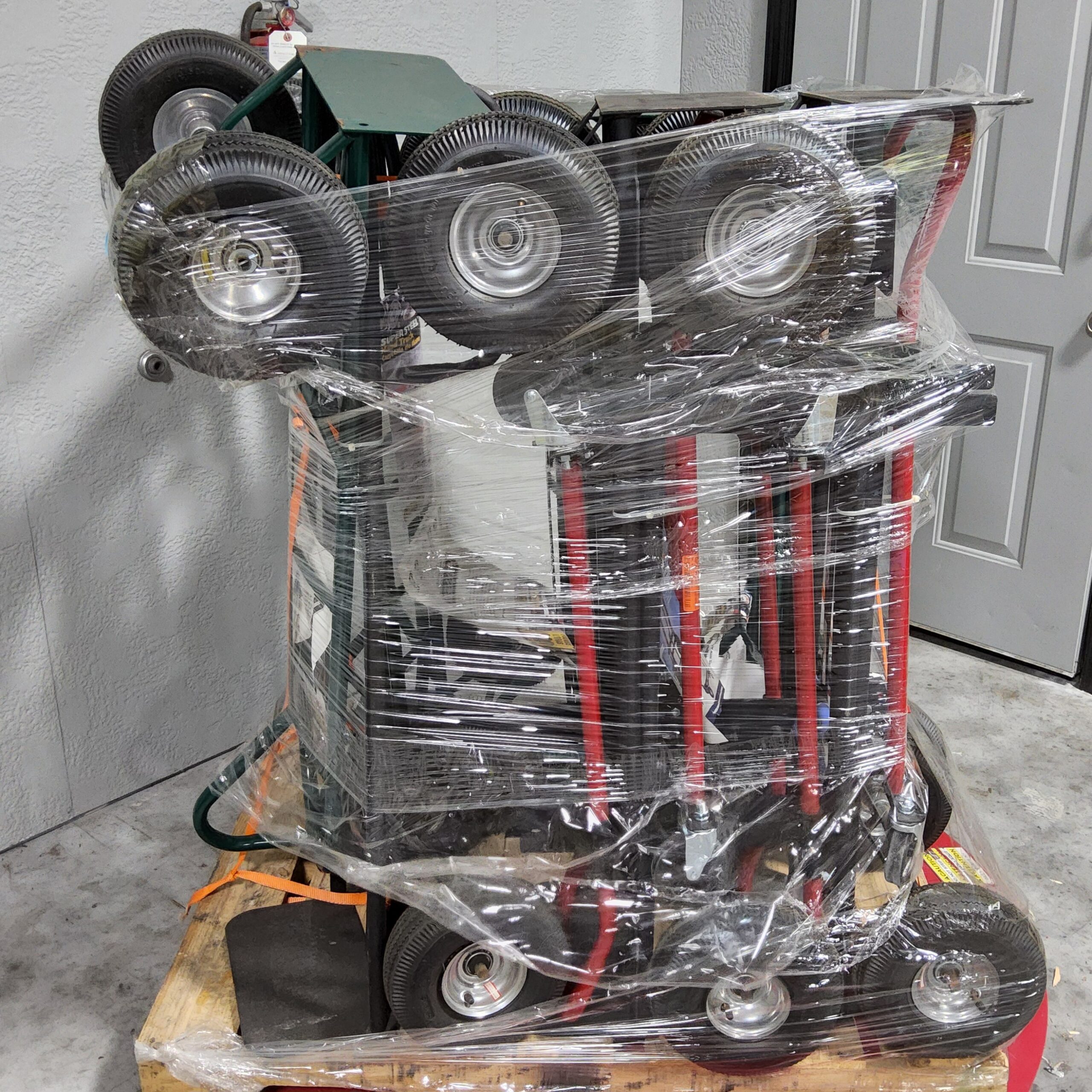 HAND TRUCK (12) PALLET - Image 2