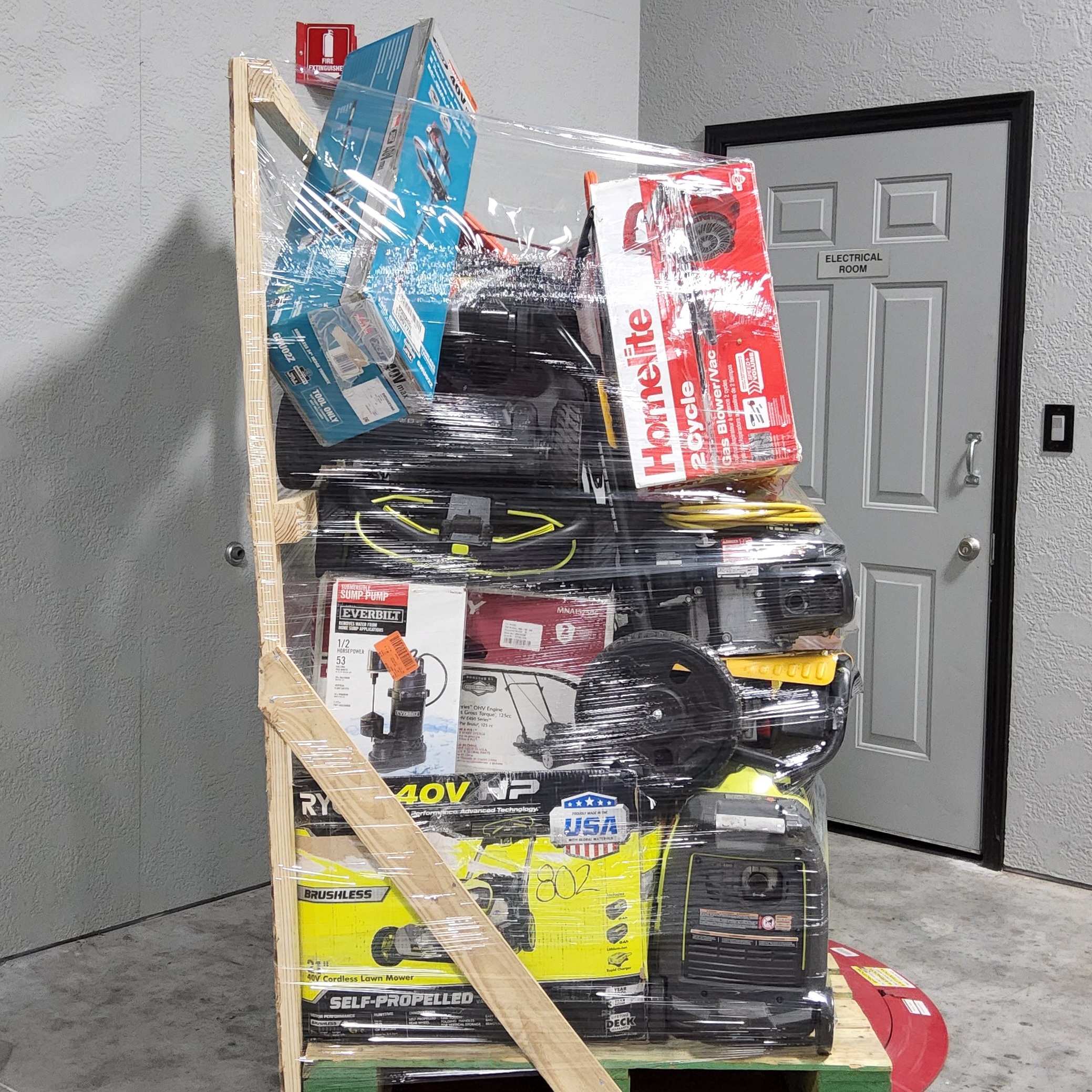 MIXED OUTDOOR POWER EQUIPMENT PALLET