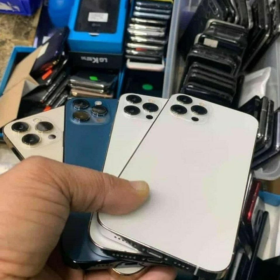 Wholesale Iphones